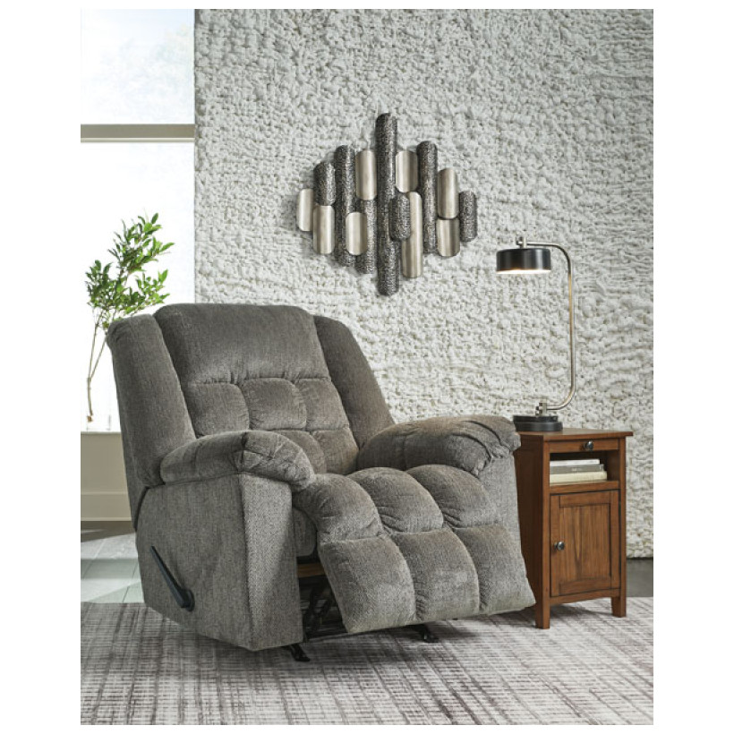 Ashley Furniture   4450425
