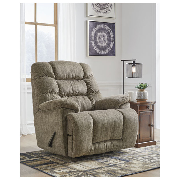 Ashley Furniture   1650225